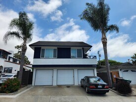 114 E El Portal, Unit C in San Clemente, CA - Building Photo
