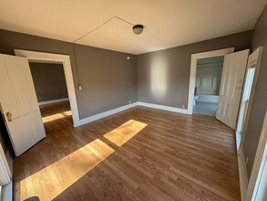 16 Pearl St. in Springfield, VT - Building Photo - Interior Photo