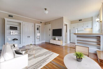 715 Bloomfield St in Hoboken, NJ - Building Photo - Building Photo