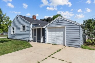1621 14th Ave in Green Bay, WI - Building Photo - Building Photo