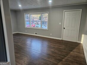 4372 Kimball Rd SW in Atlanta, GA - Building Photo - Building Photo