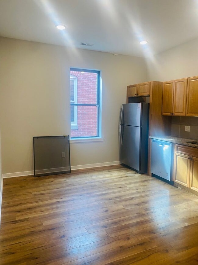 1827 W Diamond St in Philadelphia, PA - Building Photo - Building Photo