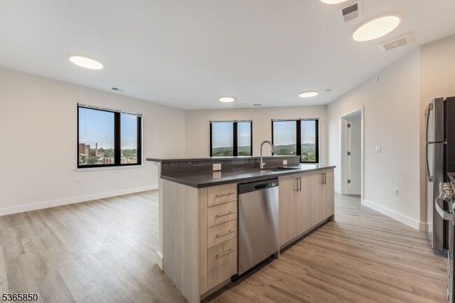 property at 72 S Essex Ave