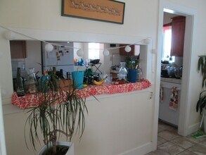 166 Chorro St in San Luis Obispo, CA - Building Photo - Building Photo