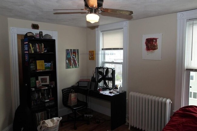 51 Aldie St, Unit 3