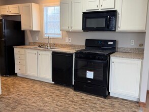 76 E U.S. Hwy 6 in Valparaiso, IN - Building Photo - Building Photo