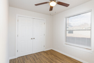 La Puerta Del Sol in El Paso, TX - Foto de edificio - Interior Photo