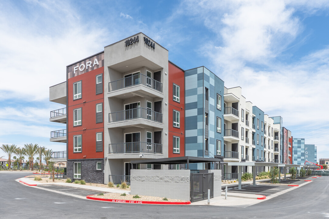 Fora Apartments in Las Vegas, NV - Building Photo