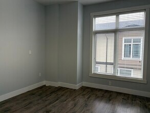 1308 Rutland Rd N in Kelowna, BC - Building Photo - Building Photo