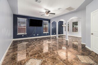 12222 Warrenwood Dr in Houston, TX - Building Photo - Building Photo