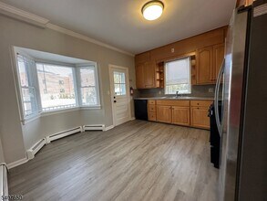 112 Park St in Westfield, NJ - Building Photo - Building Photo