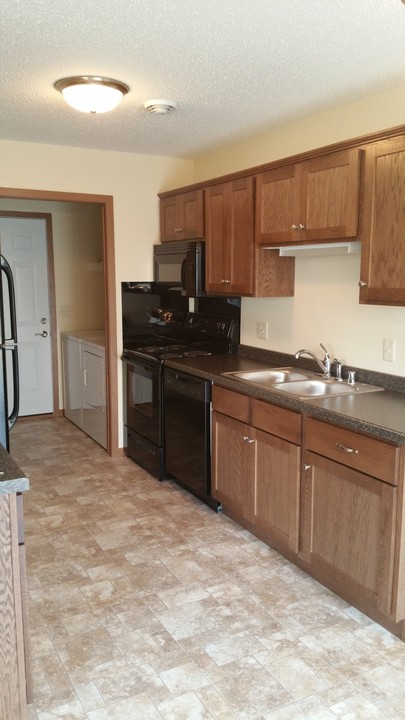 Graceview Townhomes in St. Joseph, MN - Foto de edificio