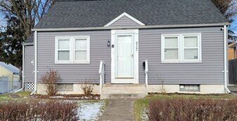 217 Thurber St in Syracuse, NY - Building Photo