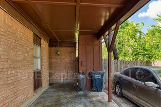 5300 Wonder Dr in Fort Worth, TX - Building Photo - Building Photo