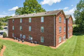 Elevation Station at Howard in Greensboro, NC - Building Photo - Building Photo