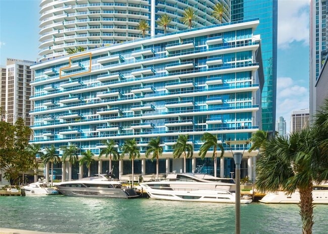 200 Biscayne Blvd Way, Unit 1404 in Miami, FL - Building Photo - Building Photo