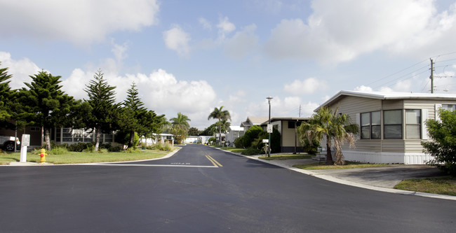 Jupiter River Park in Jupiter, FL - Building Photo - Building Photo