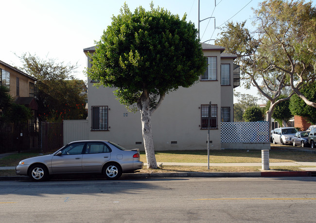 640 W Queen St in Inglewood, CA - Building Photo - Building Photo