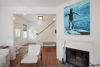 35 Meeting House Ln in Amagansett, NY - Building Photo - Building Photo