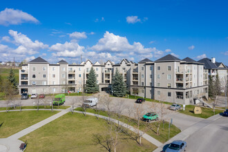 4000 Somervale Crt SW in Calgary, AB - Building Photo - Building Photo