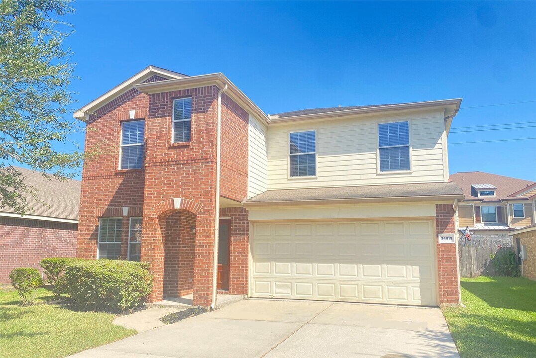 24618 Cornell Park Ln in Katy, TX - Building Photo