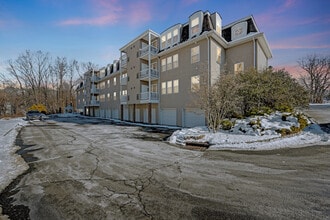 Kings View Apartments (55+ Active Community) in Netcong, NJ - Building Photo - Building Photo