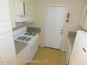 3300 College St-Unit -Unit 1 in College Park, GA - Building Photo - Building Photo