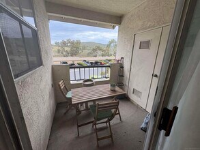 10915 Sabre Hill Dr in San Diego, CA - Building Photo - Building Photo