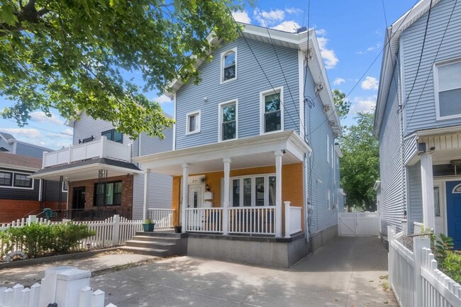 271 Cator Ave