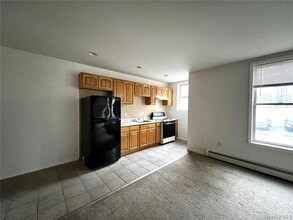 21 Stanton Corner Rd in Swan Lake, NY - Building Photo - Building Photo