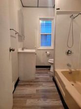 2461 Niagara Rd in Niagara Falls, NY - Building Photo - Building Photo