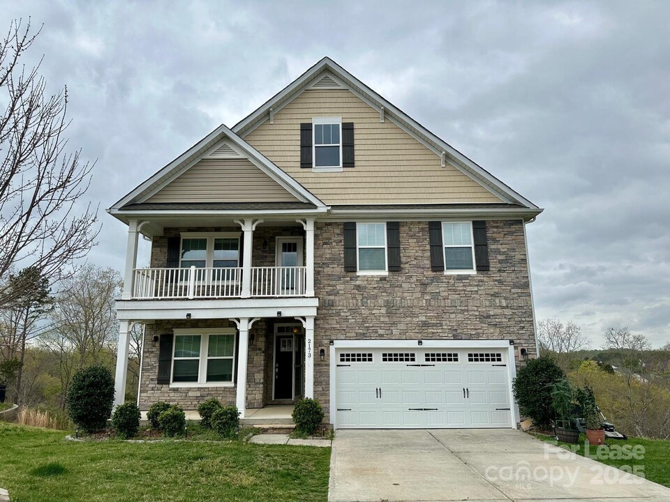 2173 Grist Mill Dr SW in Concord, NC - Building Photo