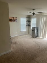 7202 Brickyard Station Dr, Unit 3rd Bedroom in Beltsville, MD - Building Photo - Building Photo