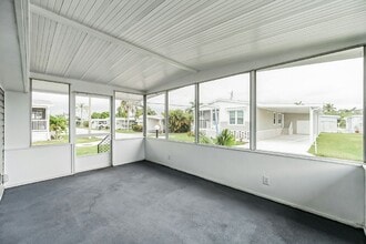 2108 Ixora Ct in Naples, FL - Building Photo - Building Photo