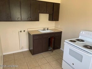 408 N Clark Blvd-Unit -4 in Clarksville, IN - Building Photo - Building Photo