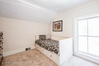 813 Hamlin St in Evanston, IL - Building Photo - Building Photo