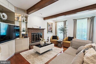 14713 Dunleith St in North Potomac, MD - Building Photo - Building Photo