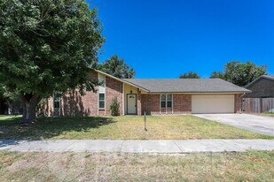 2801 Reed Ln in Killeen, TX - Building Photo