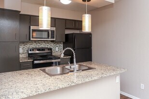The Chandler in Grand Prairie, TX - Building Photo