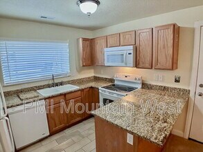 2779 W 5525 S in Roy, UT - Building Photo - Building Photo