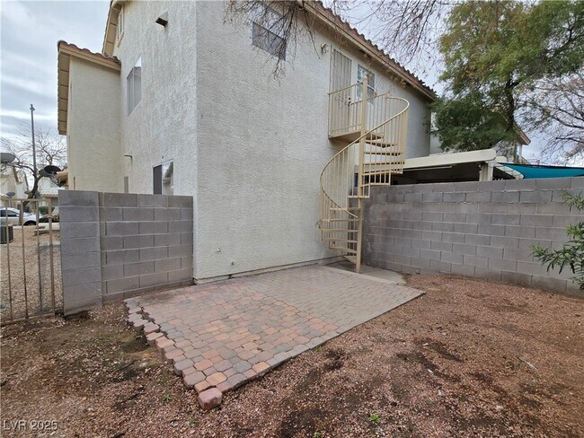 7554 Durham Hall Ave in Las Vegas, NV - Building Photo - Building Photo