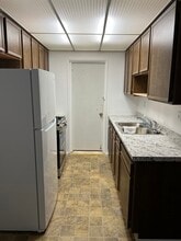 1931 Nuevo St in Hemet, CA - Building Photo - Building Photo