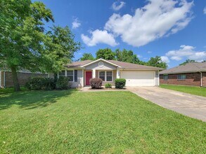 16842 Marlin Spike Way in Crosby, TX - Building Photo - Building Photo