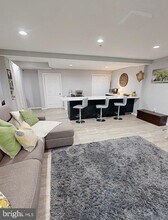 12902 Crickmore Trace in Bowie, MD - Building Photo - Building Photo