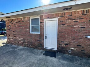 1009 S Memorial Blvd in Kill Devil Hills, NC - Building Photo - Building Photo