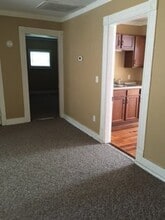 656 E 8th Ave in Bowling Green, KY - Building Photo - Building Photo