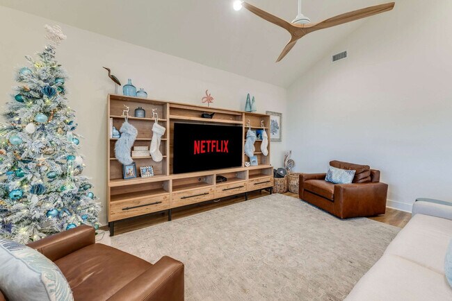 119 6th St in Port Aransas, TX - Building Photo - Building Photo