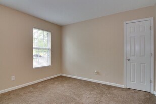 4740 Savannah Ln in Evans, GA - Building Photo