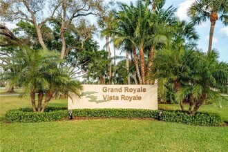 53 Woodland Dr, Unit 105 in Vero Beach, FL - Building Photo - Building Photo