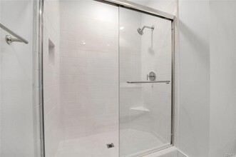 109 Dolci in Irvine, CA - Building Photo - Building Photo